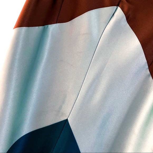 BCBG silk color block adjustable strap slip dress with belt - Picture 6 of 7